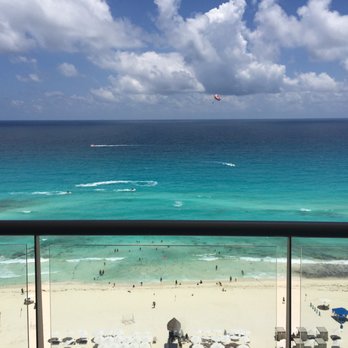 Beach Palace Cancun - View from room 910 - Resorts Near Me - Cancún, ROO