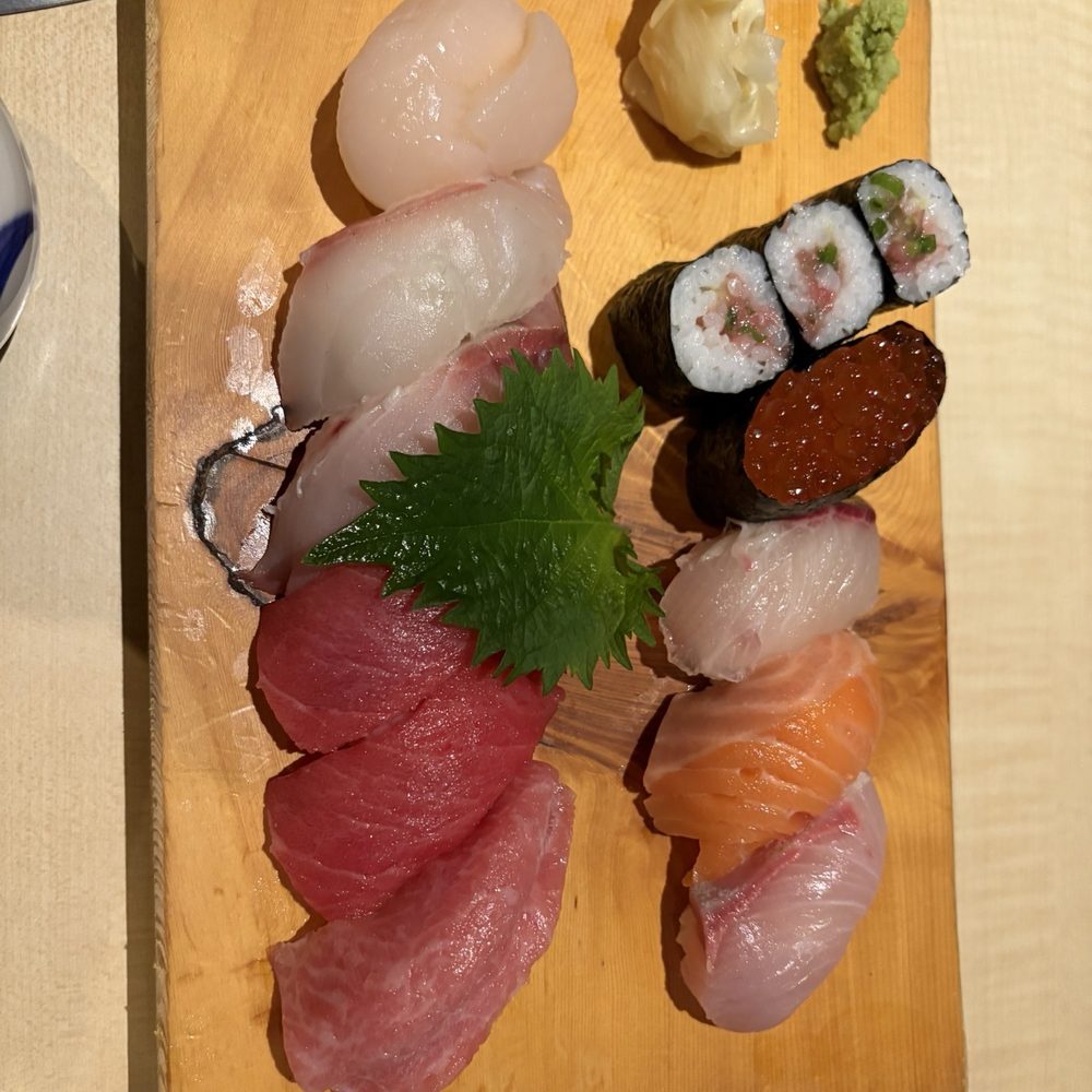 Tsukiji Restaurant - Fresh, yummy sushi platter ! - Restaurants Near Me - Makati, NCR Tsukiji Restaurant - Fresh, yummy sushi platter ! - Restaurants Near Me - Makati, NCR