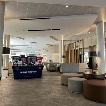 AC Hotel Phoenix Downtown - Lobby - Hotels Near Me - Phoenix, Arizona