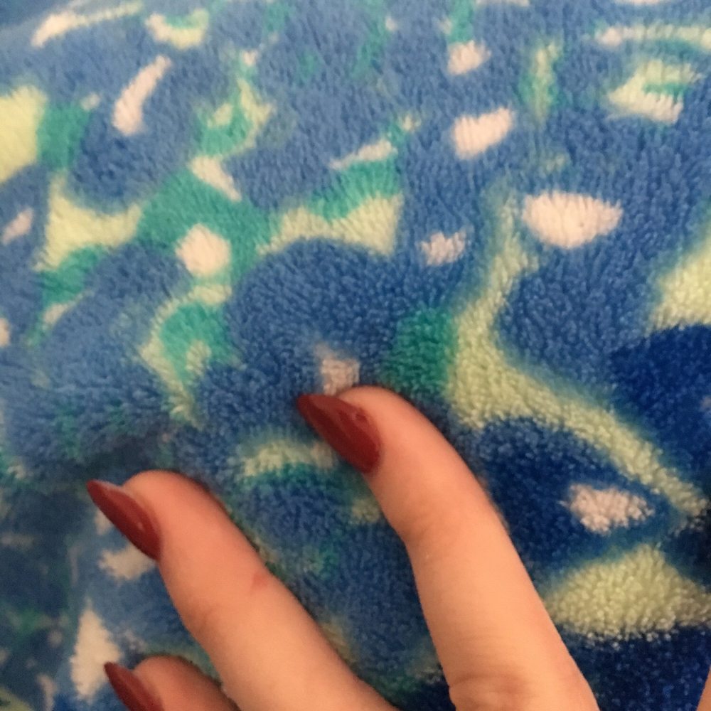 Forever Nails - The hole off the side! - Nail Salons Near Me - Honolulu, Hawaii Forever Nails - The hole off the side! - Nail Salons Near Me - Honolulu, Hawaii