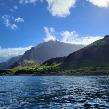 Na Pali Experience - Boating Near Me - Kekaha, Hawaii Na Pali Experience - Boating Near Me - Kekaha, Hawaii