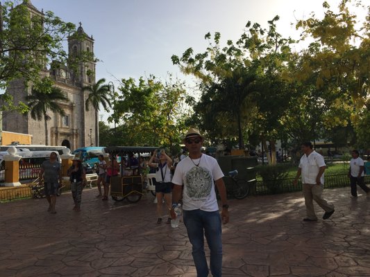 Plaza Grande by null