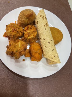 Hot Chix Halal by null