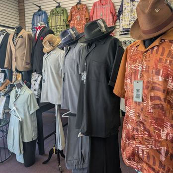 Chatinni Men's Clothing - Shits and hats - Men's Clothing Near Me - Bakersfield, California