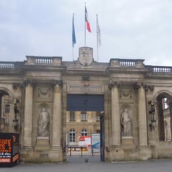 Mairie de Bordeaux - Entrée de la Mairie côté Pey Berland