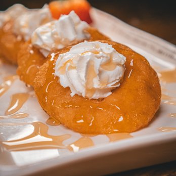 Growlers Pourhouse - @kenty_eats - Frozen honey doughnuts - American Near Me - Charlotte, North Carolina Growlers Pourhouse - @kenty_eats - Frozen honey doughnuts - American Near Me - Charlotte, North Carolina