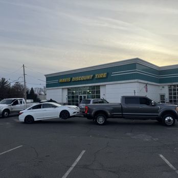 Roadside Towing & Recovery - Towing Near Me Roadside Towing & Recovery - Towing Near Me