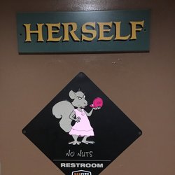 O'Leary's Pub - Restrooms
