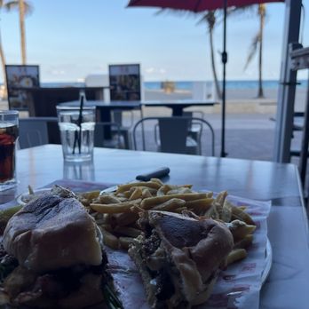 EZ Eat - Burger - Bars Near Me - Hollywood, Florida EZ Eat - Burger - Bars Near Me - Hollywood, Florida