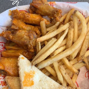 Slim Chickens - Southern Near Me - Dallas, Texas