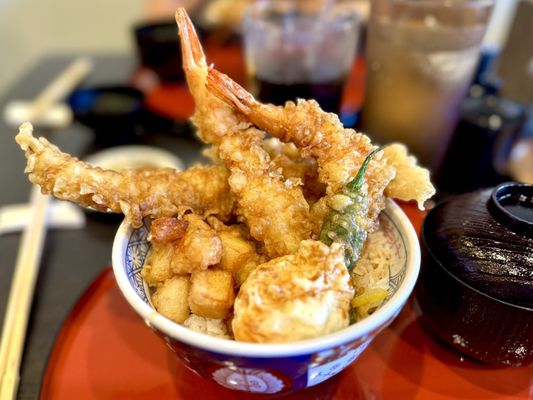 Tendon Tempura Carlos Jr by null