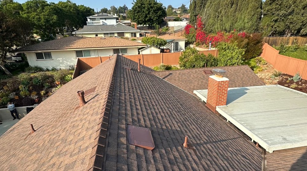 Slide of Raymundo Perez Roofing