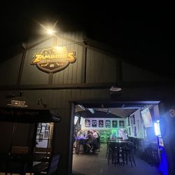 Zamboni’s - Exterior