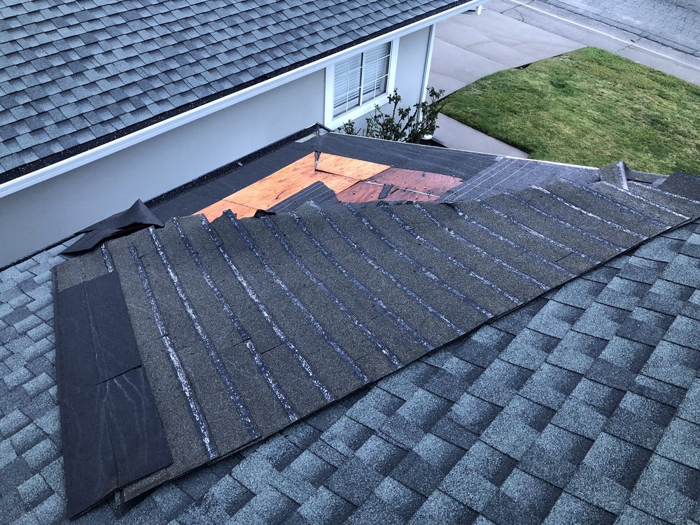 Slide of D & D Roofing