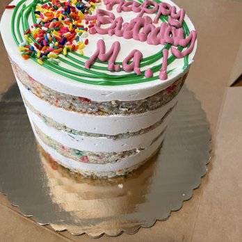 Full Belly Bakery - Look at that beautiful cake! Impressive - Bakeries Near Me - Oakland, California Full Belly Bakery - Look at that beautiful cake! Impressive - Bakeries Near Me - Oakland, California
