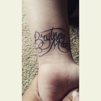 Hard Luck Tattoo - Jonathan did this piece for me! He free handed it. I love it so much. Less than an hour tattoo. - Tattoo Near Me - Lodi, California