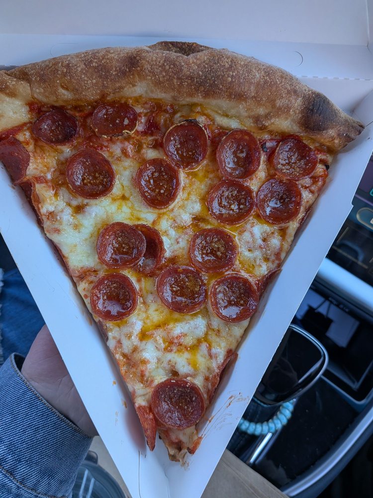 Ciao Bella Pizzeria Logo