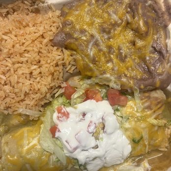 Perlita's Authentic Mexican Restaurant - Green Enchilada + Rice and Beans - Mexican Near Me - Crescent City, California Perlita's Authentic Mexican Restaurant - Green Enchilada + Rice and Beans - Mexican Near Me - Crescent City, California
