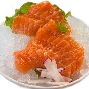 Globefish Kensington - three pieces of salmon on a bed of ice - Sushi Bars Near Me - Calgary, Alberta