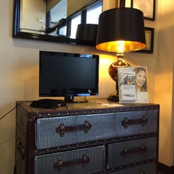 Hall of Fame Dental - Waiting room