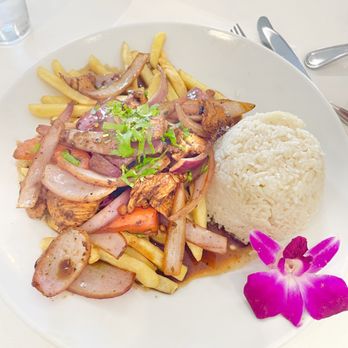 Sr. Ceviche - Pollo Saltado - Peruvian Near Me - Jacksonville, Florida Sr. Ceviche - Pollo Saltado - Peruvian Near Me - Jacksonville, Florida