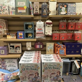 Barnes & Noble - Trinket nook - Newspapers & Magazines Near Me - Glendale, Colorado
