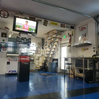 Car Optics Window Tinting - coolest waiting room around. - Car Window Tinting Near Me - Philadelphia, Pennsylvania