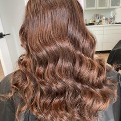 Instagram @meghanc.hair
