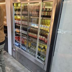 Pizzeria Romana Al Taglio - Beer and craft soda bottles for sale