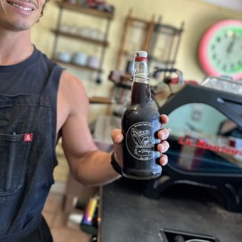 Deke’s in Delray - Coffee Roasteries Near Me - Delray Beach, Florida