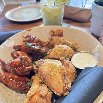 Adobe Bar & Grille - Bars Near Me - Phoenix, Arizona
