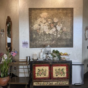 FeelLove Coffee - Coffee & Tea Near Me - St. George, Utah FeelLove Coffee - Coffee & Tea Near Me - St. George, Utah