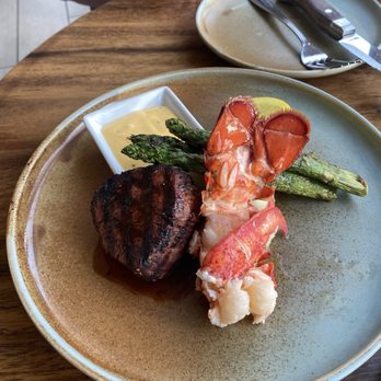 Driftwood Kitchen - Surf and turf meal. - Seafood Near Me - Laguna Beach, California Driftwood Kitchen - Surf and turf meal. - Seafood Near Me - Laguna Beach, California