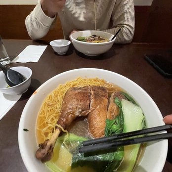 Pho Van Restaurant - 5 spice 25. Mi Vit Tiem (five spiced duck) soup - Vietnamese Near Me - Portland, Oregon