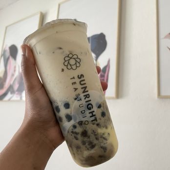 Sunright Tea Studio - Oreo Milk Tea - Bubble Tea Near Me - Irvine, California Sunright Tea Studio - Oreo Milk Tea - Bubble Tea Near Me - Irvine, California
