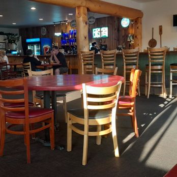 Pizzeria Mangiamo - Inside - Pizza Near Me - Hill City, South Dakota