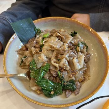 Prode - Beef pad see ew - Thai Near Me - Little Neck, New York