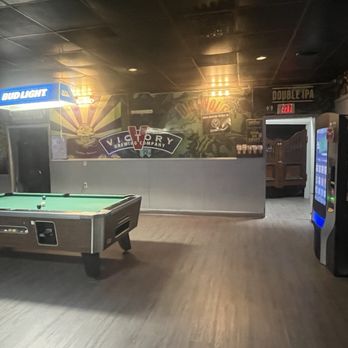 Johnny Joe's Bar - One of the pool tables. - Bars Near Me - Mechanicsburg, Pennsylvania Johnny Joe's Bar - One of the pool tables. - Bars Near Me - Mechanicsburg, Pennsylvania