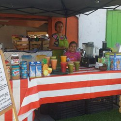 Jugos Naturales Licuados