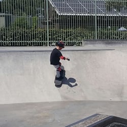 Hunt Skate Park - My 4 yo son LOVES the skate park of Hunt Park. He's only been skating for 2.5 weeks and we go almost every day!