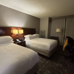 Double Room Double Room