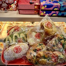 AM assortment of breads! How colorful AM assortment of breads! How colorful