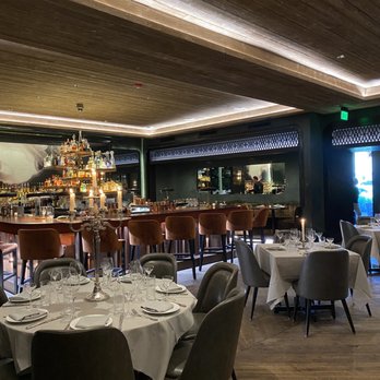 Maple & Ash - Inside dining area - Steakhouses Near Me - Scottsdale, Arizona Maple & Ash - Inside dining area - Steakhouses Near Me - Scottsdale, Arizona
