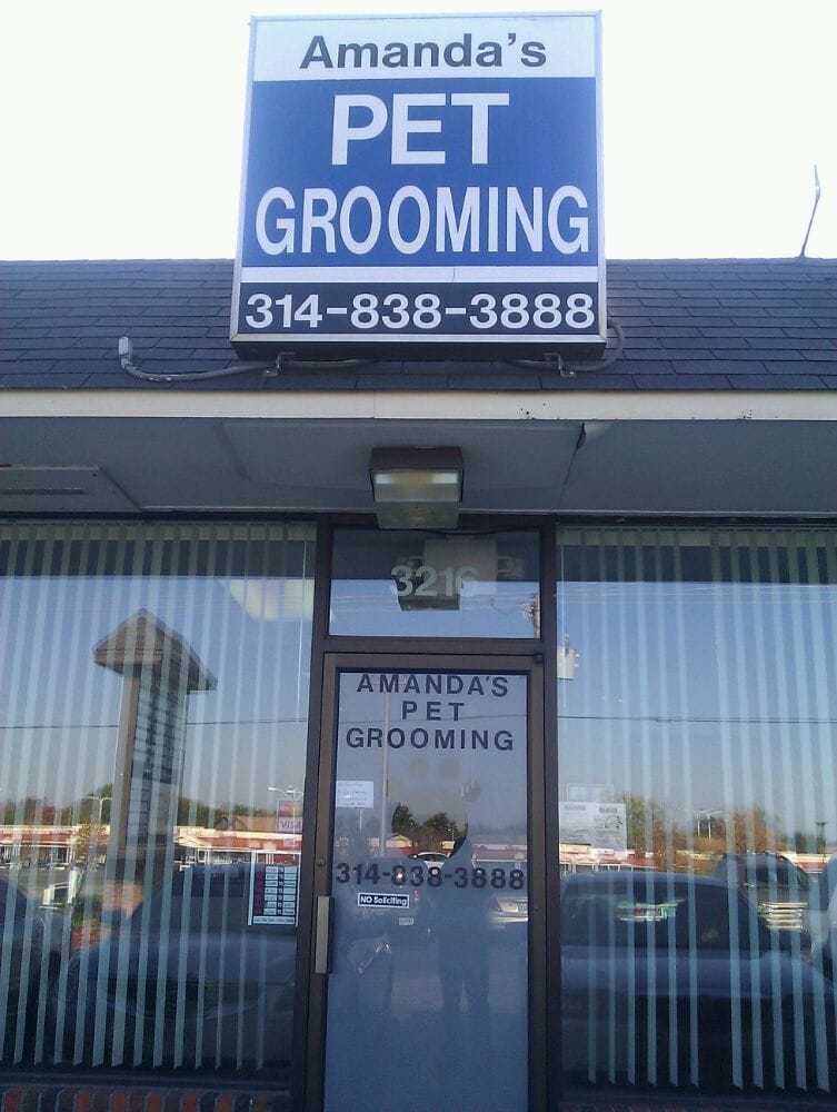 AMANDA’S PET GROOMING Updated August 2024 3817 Vaile Ave, Florissant, Missouri Pet