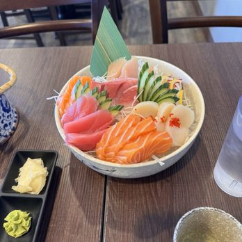 Miku Sushi - Sashimi Deluxe plus extra Salmon Shashimi - Sushi Bars Near Me - Calgary, Alberta Miku Sushi - Sashimi Deluxe plus extra Salmon Shashimi - Sushi Bars Near Me - Calgary, Alberta