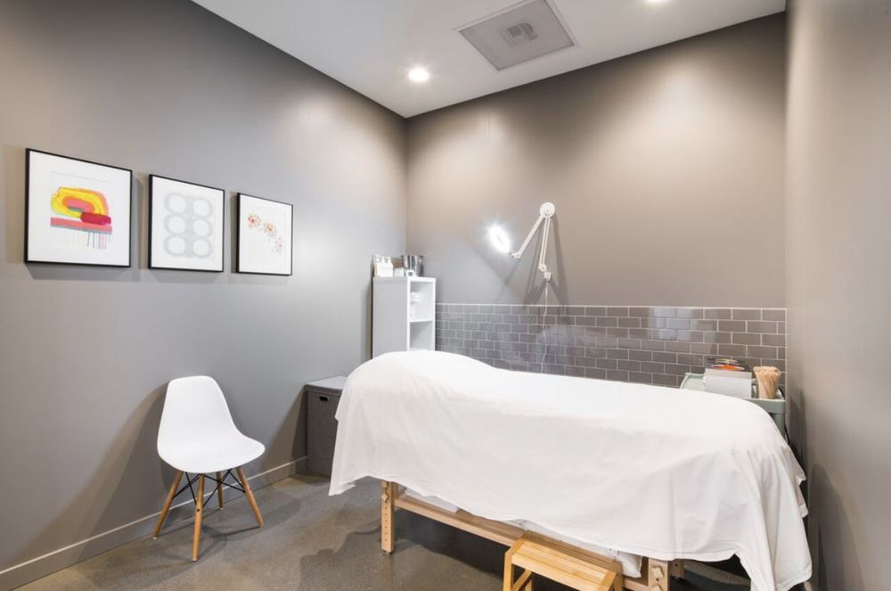 URBAN WAXX - TANASBOURNE - Updated December 2024 - 32 Photos & 218