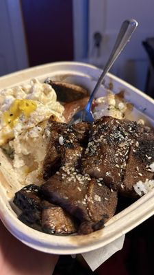 Buzz’s Hawaiian Grill by null