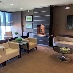 Widner Elite Oral Surgery & Dental Implants - Lobby