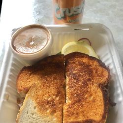 Carson Farmers' Market - Birria Melt
