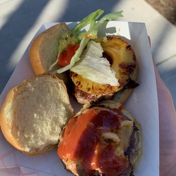 Home Plate Sliders - Food Trucks Near Me Home Plate Sliders - Food Trucks Near Me